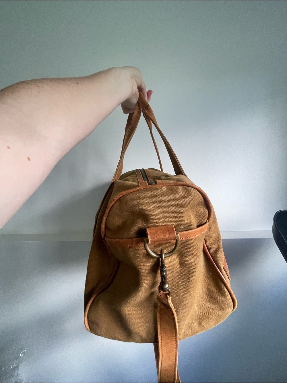 Sandstorm Canvas Duffel Bag in Tan with Leather Trim - Picture 3 of 8